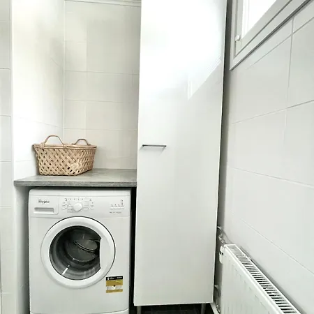 Valoisa Uusi Kaksio Keskellae Suomea Apartment *