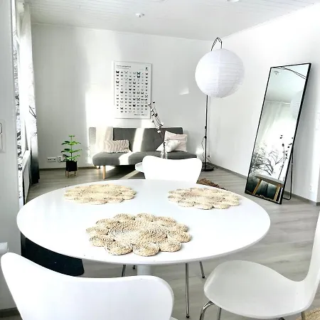 Valoisa Uusi Kaksio Keskellae Suomea