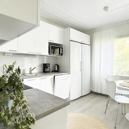 Valoisa Uusi Kaksio Keskellae Suomea Haapavesi