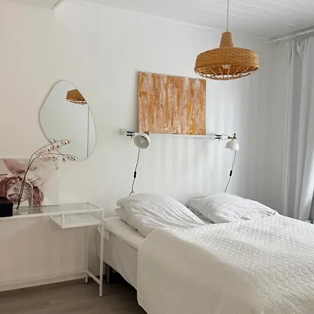 Apartment Valoisa Raikas Kaksio Keskellae Suomea